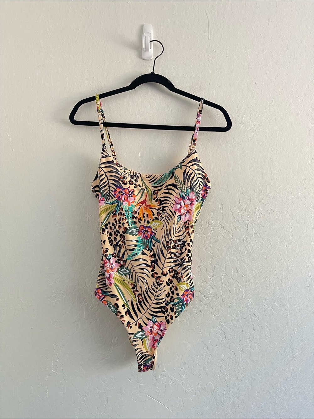 Andie One Piece Swimsuit Bathing Suit Swim Leopard Floral Print Womens Large